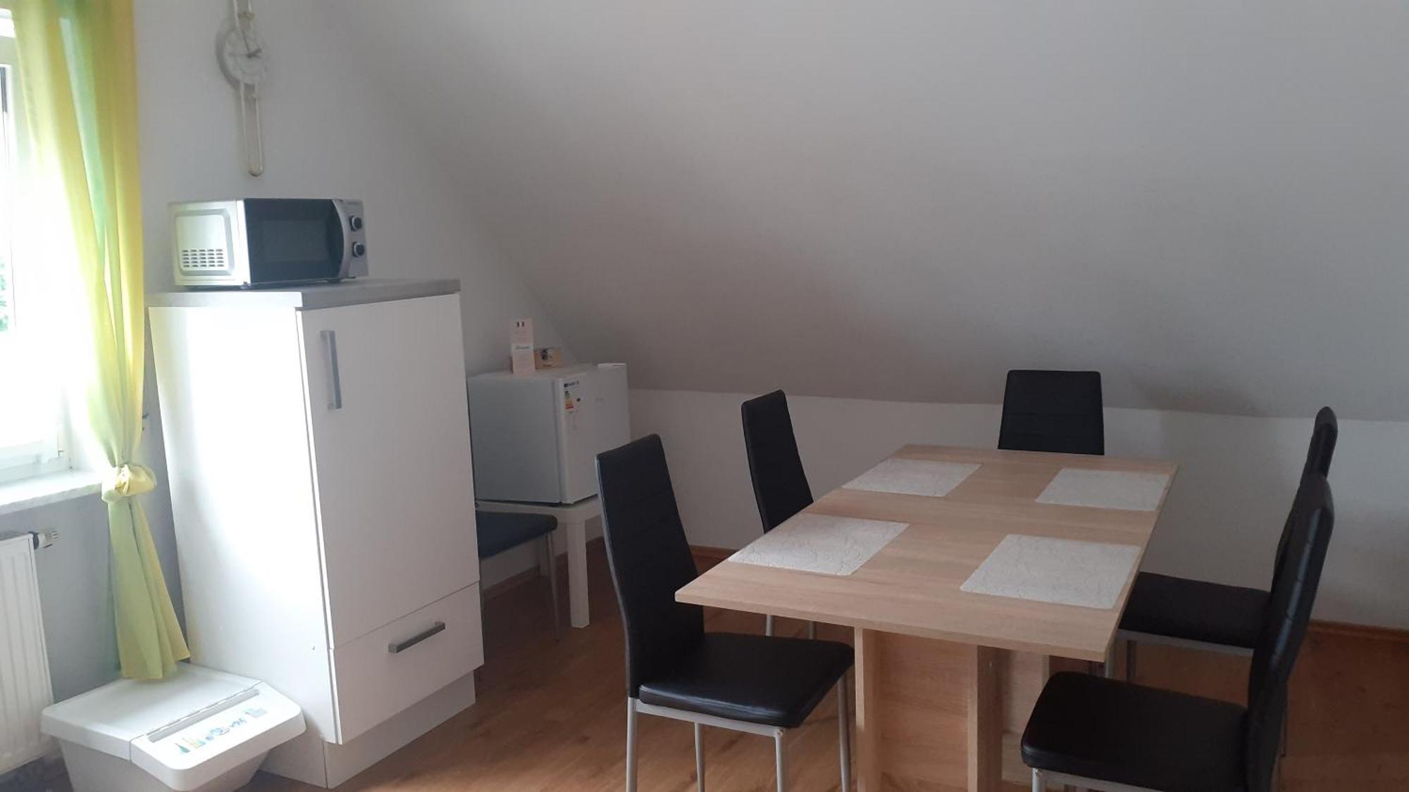Privatzimmer Burgau Extérieur photo