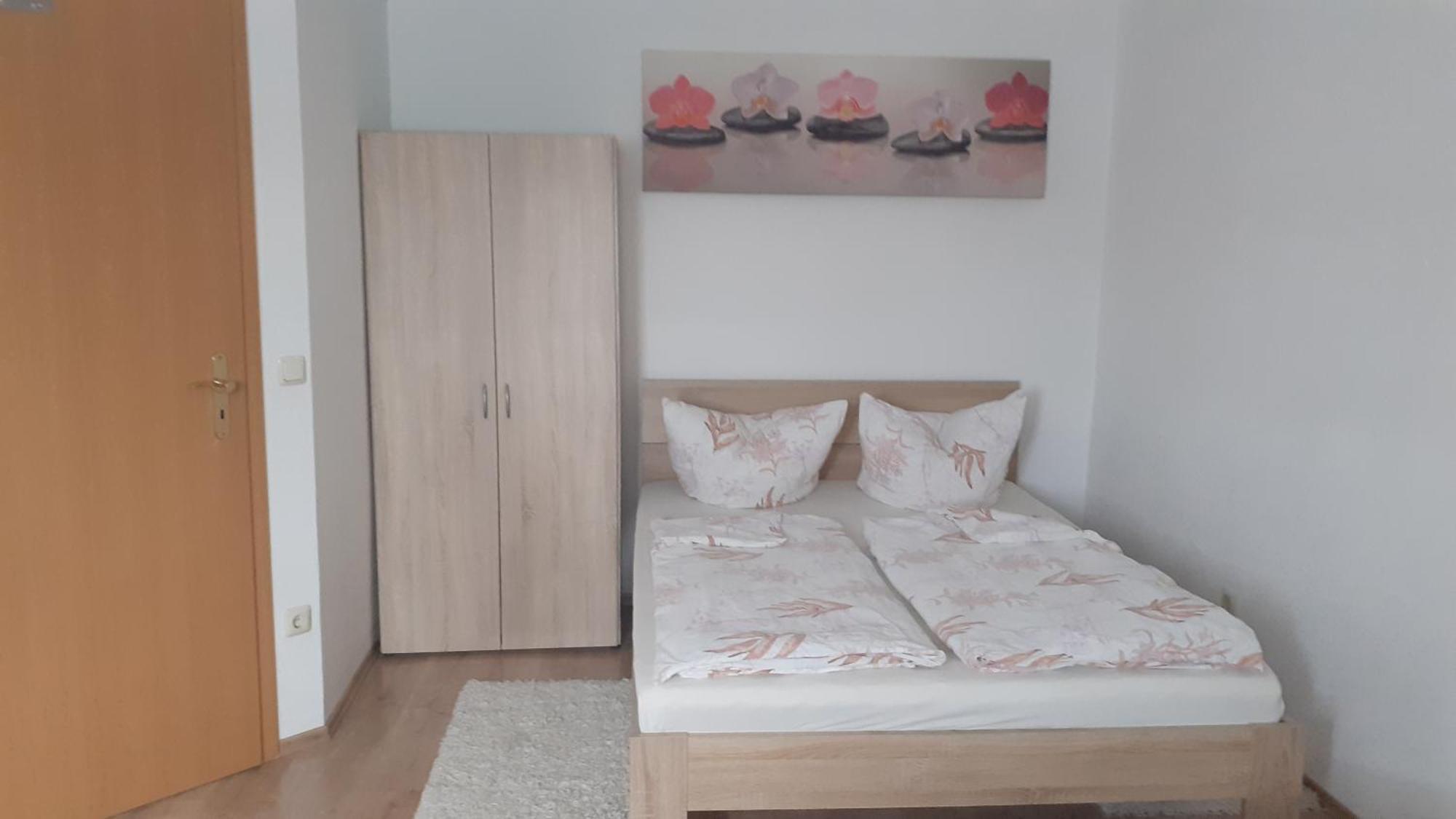 Privatzimmer Burgau Extérieur photo